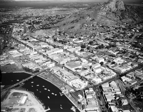 Aerial photo of Townsville c1966